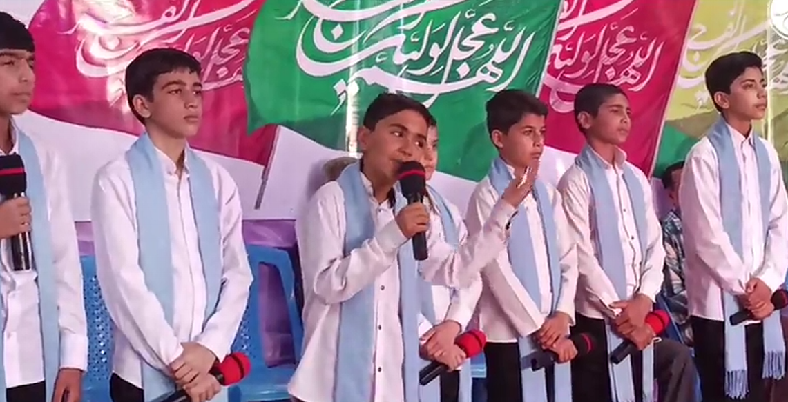 بیننده باشید: سرود بیعت می کنم / گروه سرود رهپویان احلی من العسل بشرویه