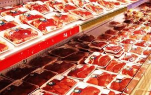 گوشت ارزان وارد می‌شود